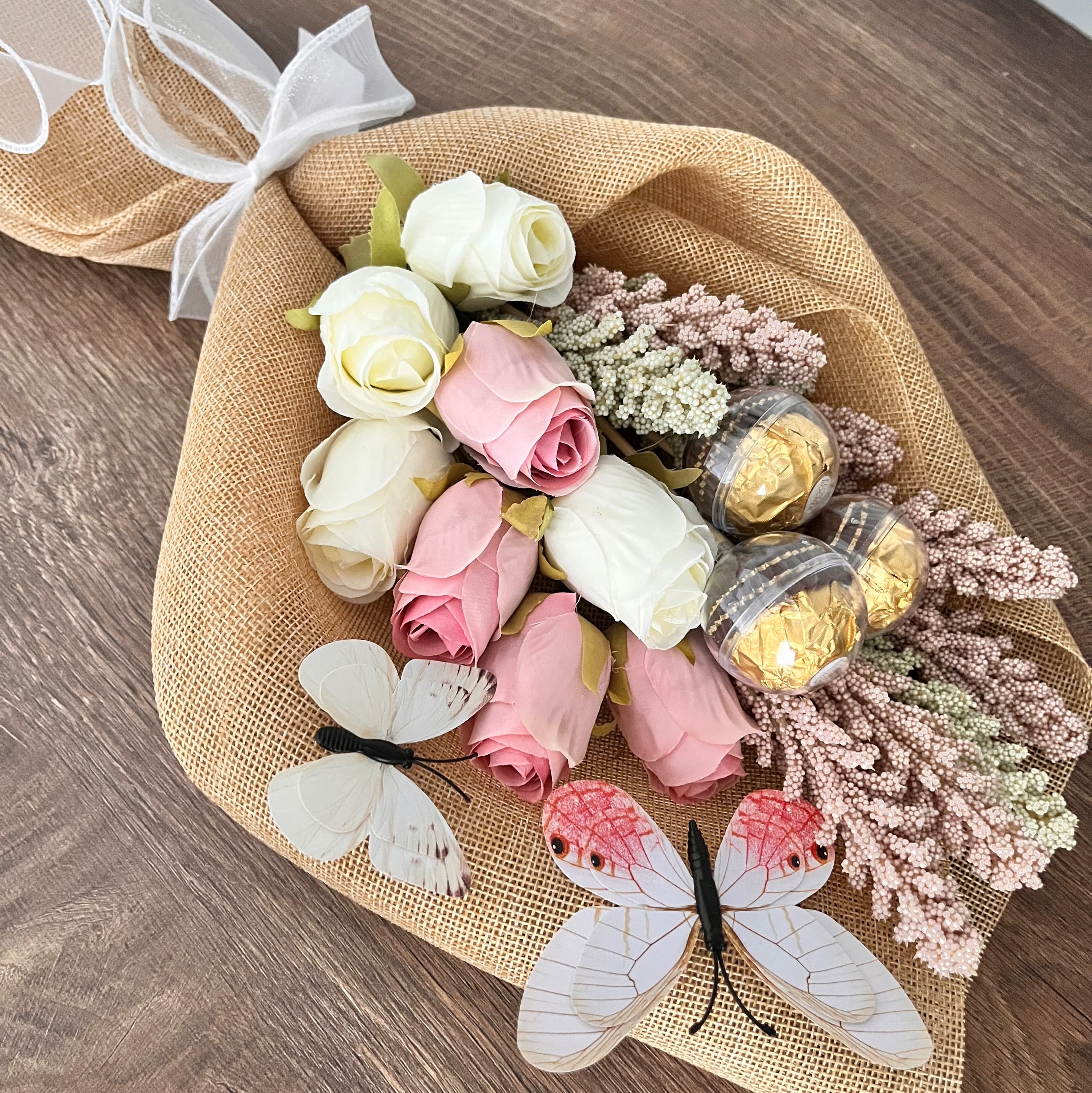 Luksuzni buket s Ferrero Rocher