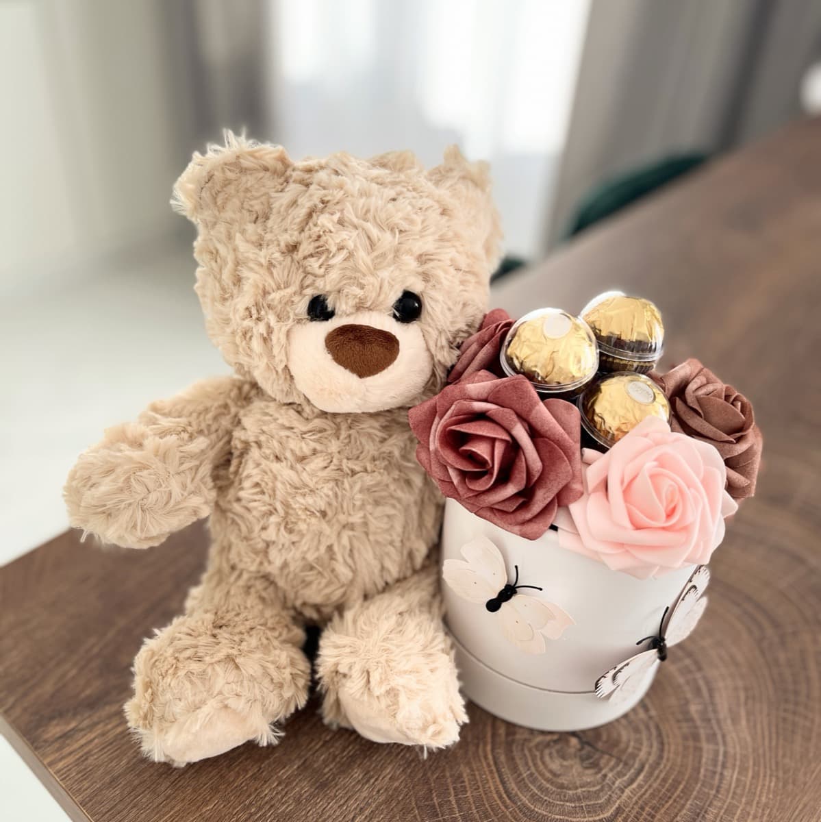 Medo Box znak pažnje